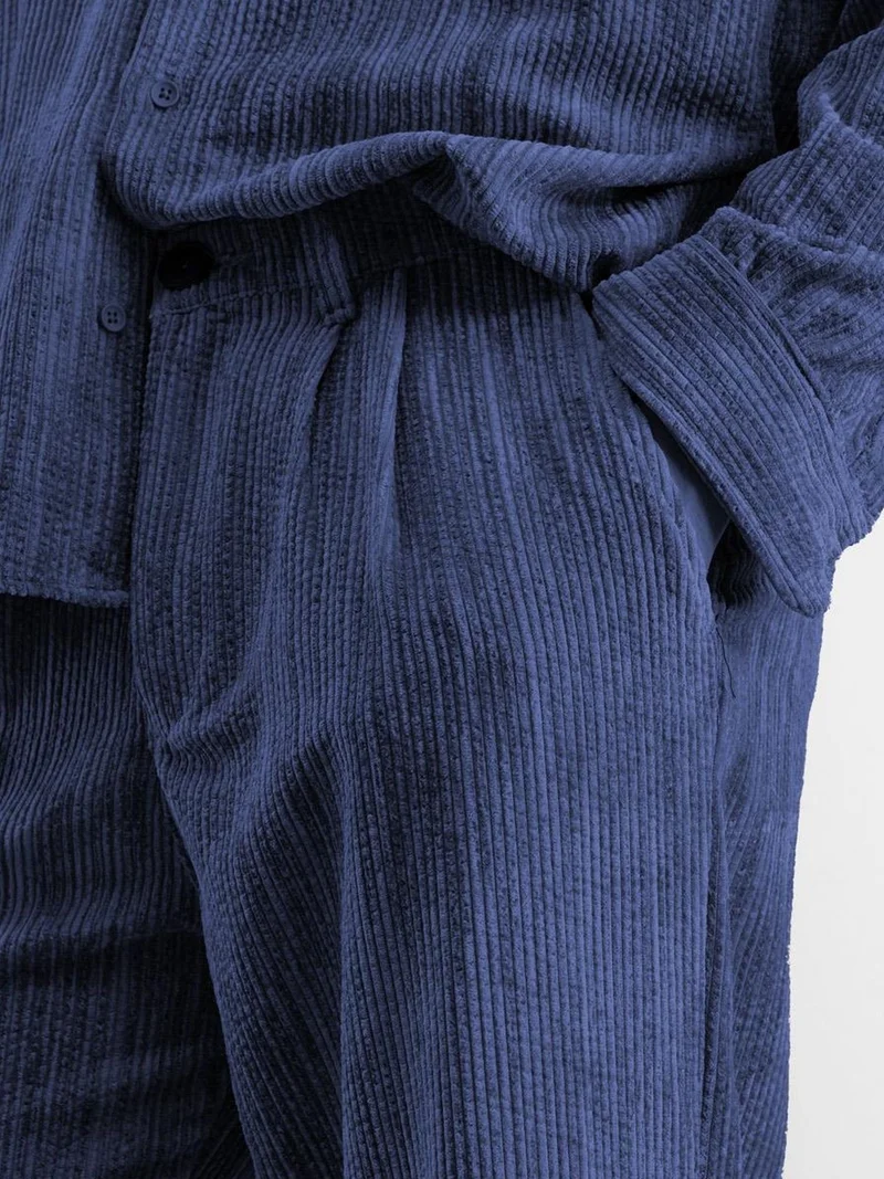 جيستو بنطلون فيستو بقصة مستقيمة من المخمل المثني